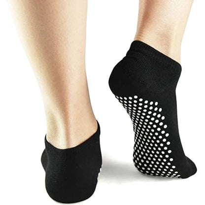 EASTIN Non-Slip Grip Socks - 4 Pairs of Sticky Grippers for Yoga, Pilates, and Hospital Use for Men and Women